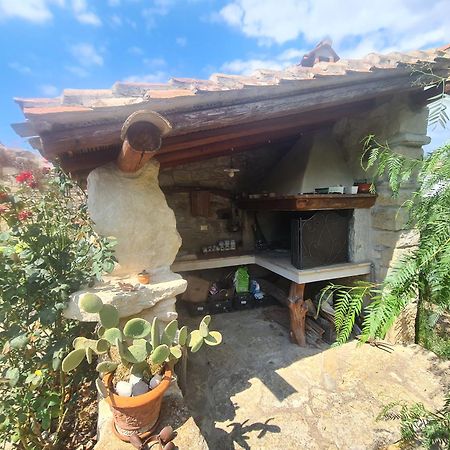 Villa Casa Di Pietra Usellus Esterno foto