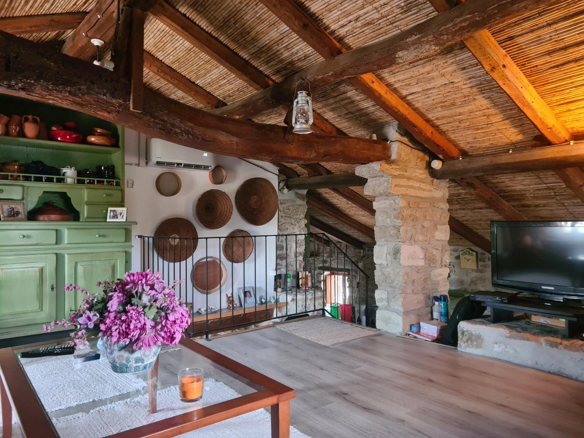 Villa Casa Di Pietra Usellus Esterno foto